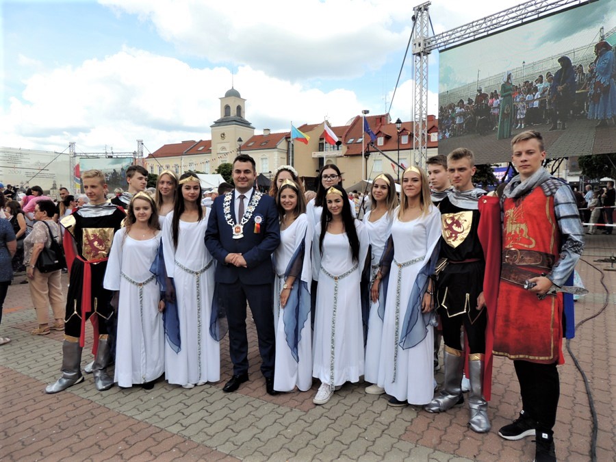 Orszak z okazji 600-lecia nadania Łomży praw miejskich