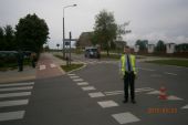 Uczniowskie patrole na trasie II Otwartego Biegu Ulicznego