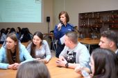 Handel ludźmi – warsztaty z funkcjonariuszką Wydziału Prewencji KMP w Łomży