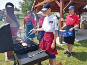 Rodzinne grillowanie z firmą JBB