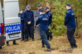 Klasy policyjne na prezentacji sprzętu i działań Oddziałów Prewencji Policji w Białymstoku
