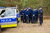 Klasy policyjne na prezentacji sprzętu i działań Oddziałów Prewencji Policji w Białymstoku