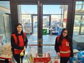 Uczennice naszego SKC wzięły udział w Ogólnopolskiej zbiórce żywności „Tak. Pomagam!”